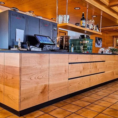 Gasthaus Roessli بروليساو المظهر الخارجي الصورة
